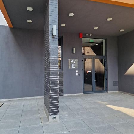 Better Than Home / Mai Bine Ca Acasa オラデア エクステリア 写真